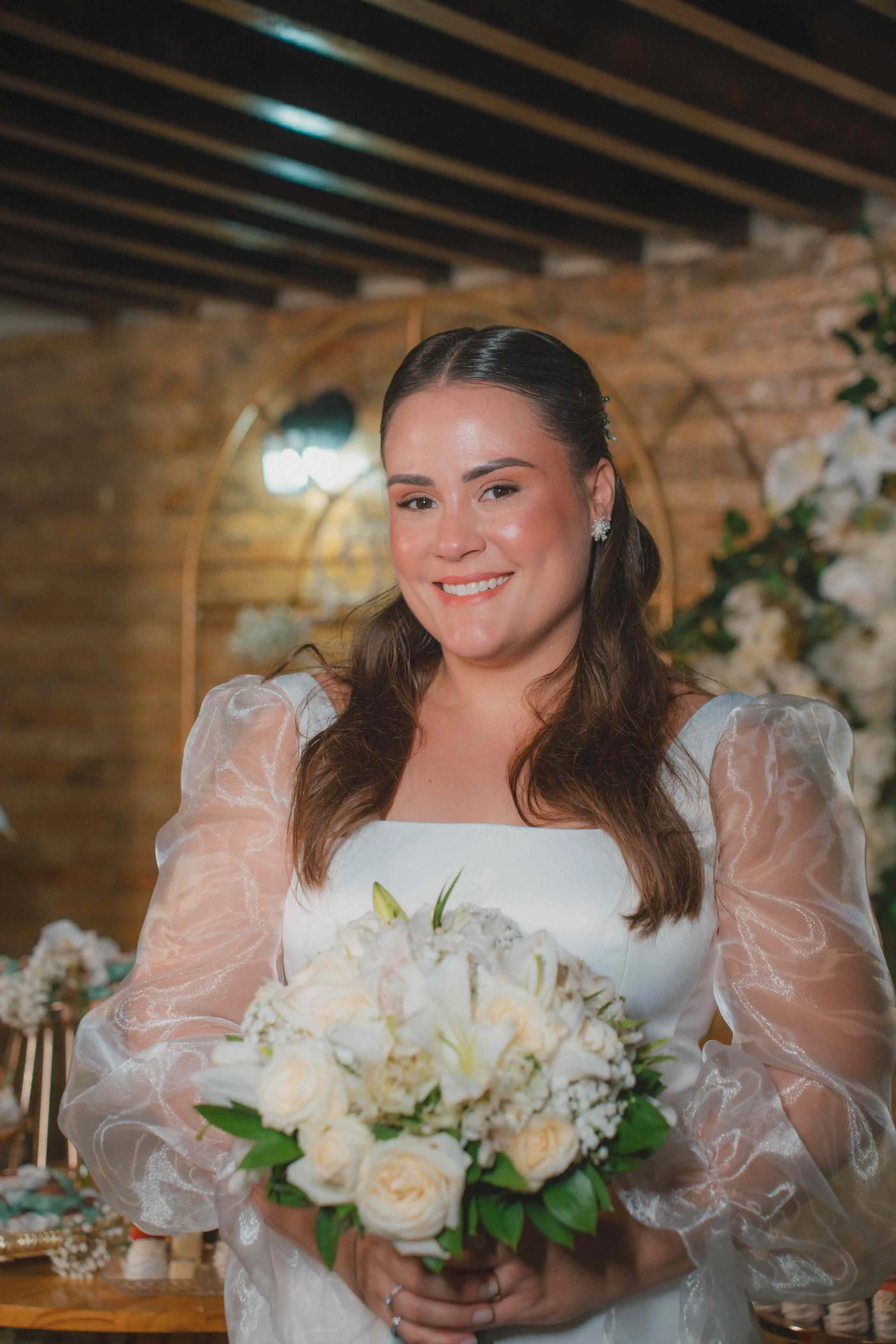 Luiza no casamento — momento